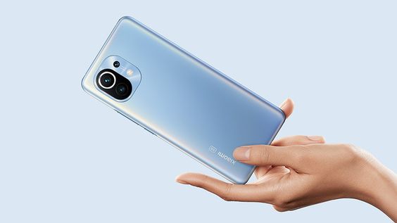 Xiaomi Mi 11 | Vẻ đẹp quyến rũ và sang trọng