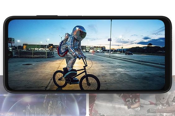 Màn hình 6.7 inch lớn nhất dòng Galaxy A