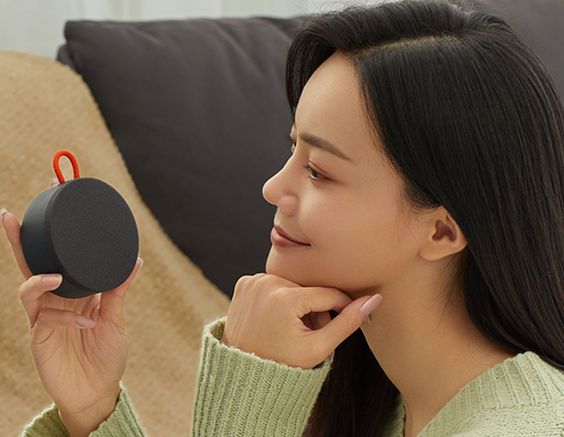 Loa bluetooth Xiaomi Mi Portable - Nhiều tiện tích