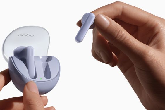 Tai nghe Bluetooth nhét tai OPPO Enco Air3 màu Trắng nhọ gọn, thoải mái