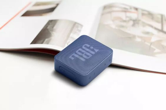 Loa Bluetooth JBL Go Essential