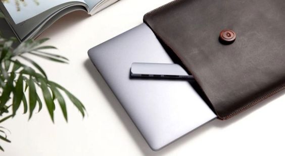 Cáp Hub Usb-C 6 in 1 Hyperdrive HD22E