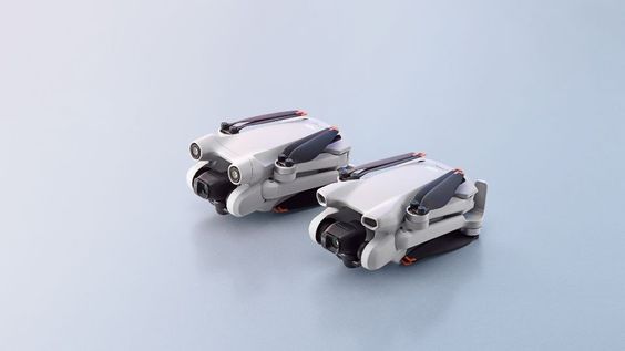 Flycam DJI Mini 3 Fly Combo Plus (DJI RC) khung dọc ấn tượng