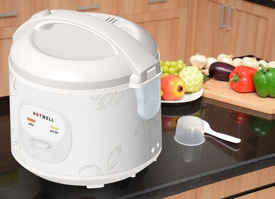 Nồi cơm điện Hotwell RC18H1 có thiết kế trẻ trung, đơn giản nhưng hiện đại