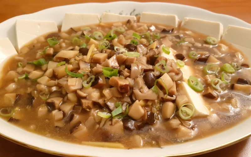 Đậu hũ hấp nấm chay (ảnh 3)