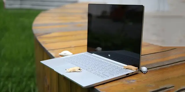https://fptshop.com.vn/