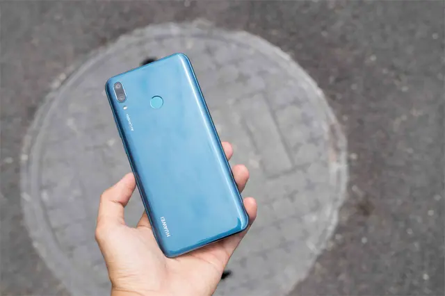 https://fptshop.com.vn/