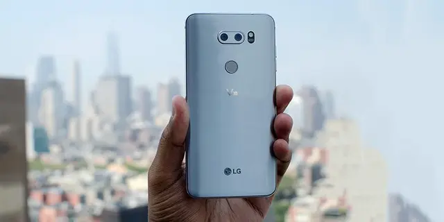 https://fptshop.com.vn/
