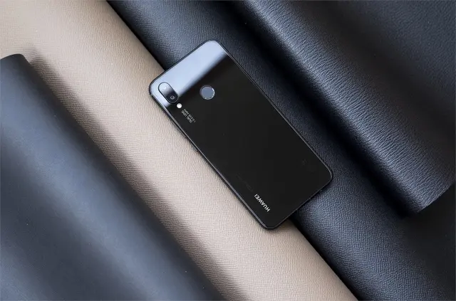 https://fptshop.com.vn/