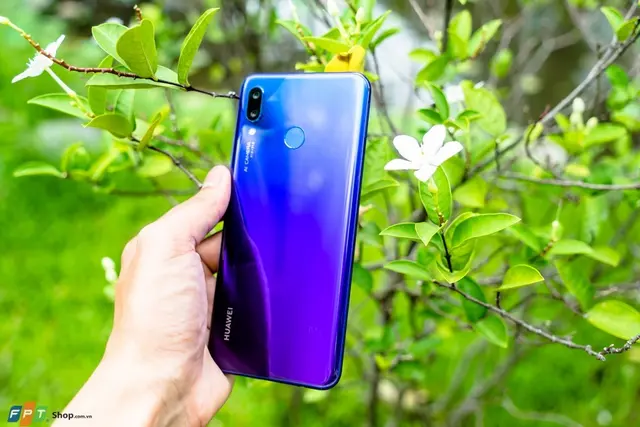 https://fptshop.com.vn/