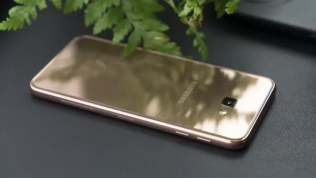 https://fptshop.com.vn/