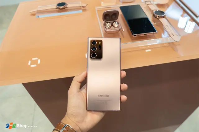 https://fptshop.com.vn/