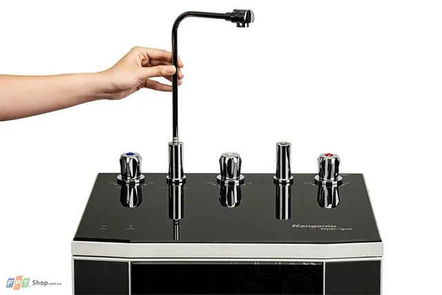 https://fptshop.com.vn/