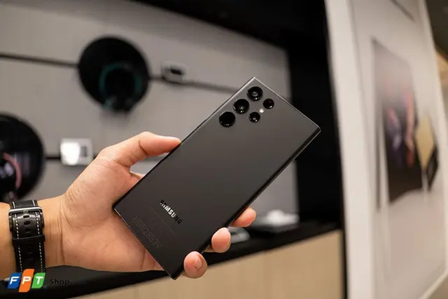 https://fptshop.com.vn/