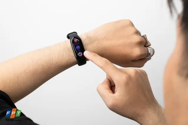 https://fptshop.com.vn/