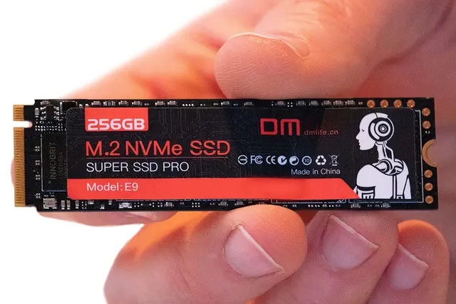 Tốc độ đọc ghi SSD là gì? Bạn có cần quan tâm khi mua SSD không?