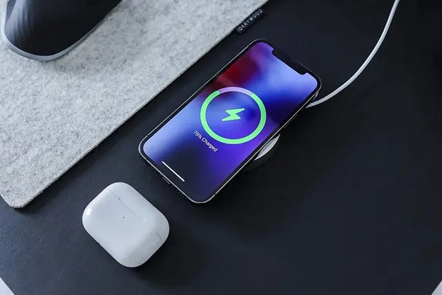 https://fptshop.com.vn/