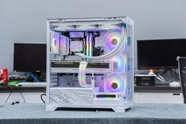 https://fptshop.com.vn/