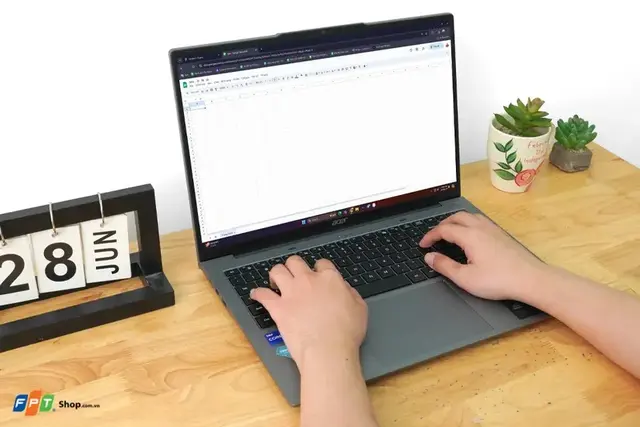 https://fptshop.com.vn/