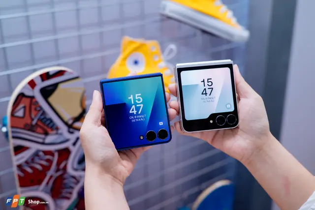 Samsung Galaxy Z Flip7 và Galaxy Z Flip7 FE ra mắt tại Việt Nam: Màn hình phụ 4.1 inch cực đại, hiệu năng và AI đỉnh cao