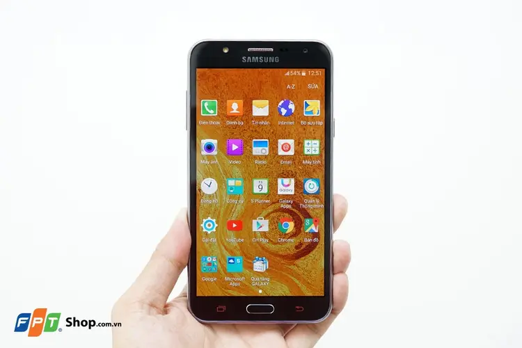 Samsung Galaxy J7 chính hãng