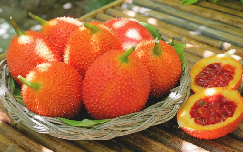 gà nấu gấc (ảnh 7)