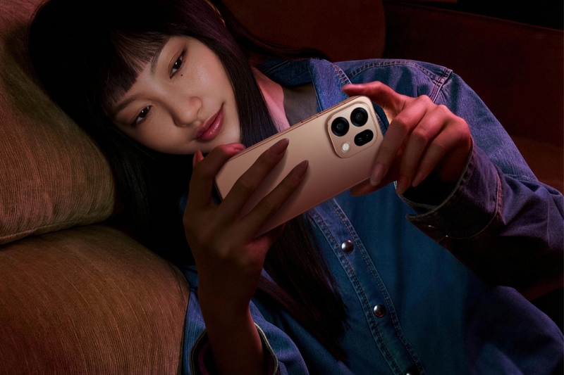 OPPO Find X9s - 1