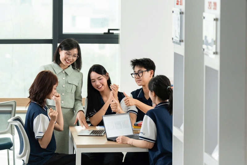 PR và truyền thông