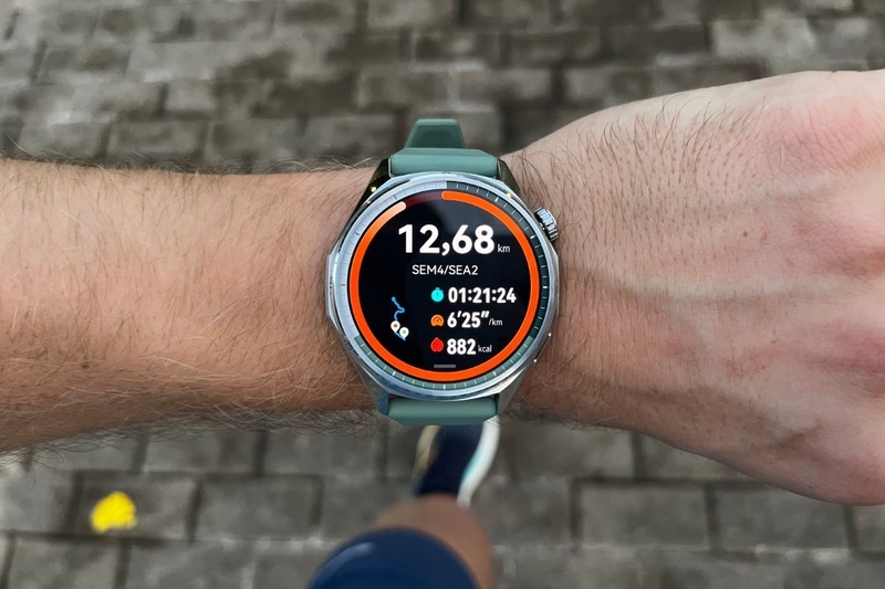 Đánh giá Huawei Watch GT6 - 7