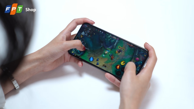 OPPO A7 Pro được trang bị vi xử lý MediaTek Dimensity 6360 MAX 5G
