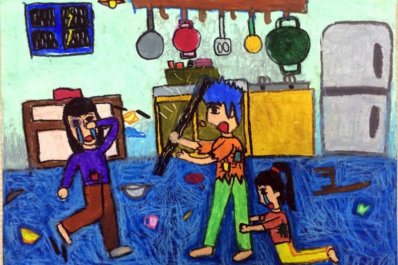 13.Tranh vẽ phòng chống bạo lực gia đình.jpg