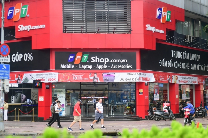 Lý do nên mua Nubia V80 Max 8GB 128GB tại FPT Shop