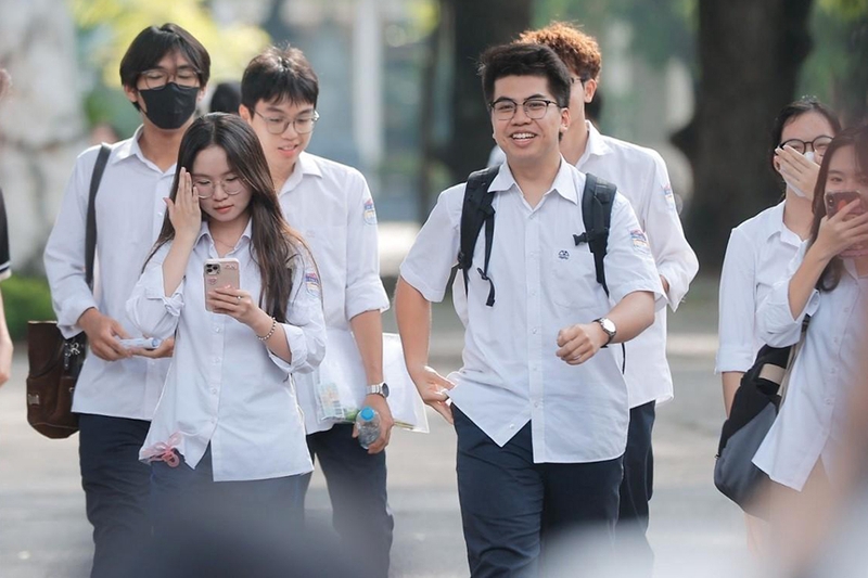 15 điểm khối A nên học trường nào 10
