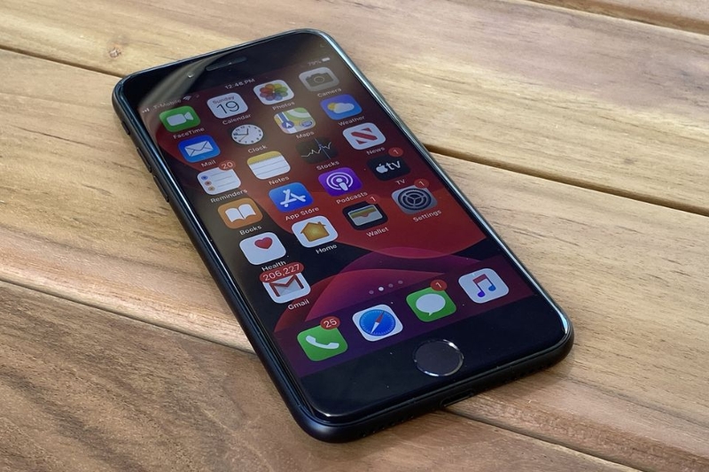 15 triệu mua được iPhone gì (ảnh 10)