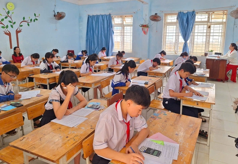 1 môn dưới 5 có lên lớp không (ảnh 6)