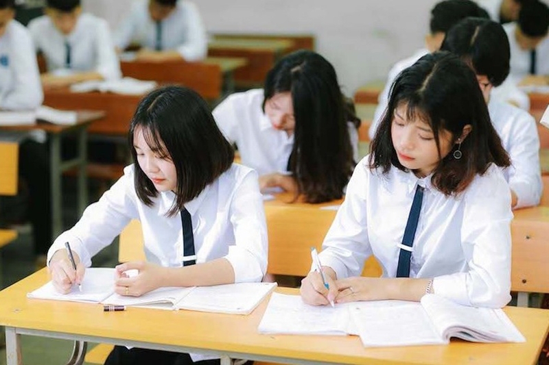 2008 học lớp mấy 5