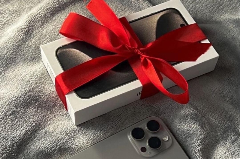 20/10 nên tặng quà gì 3