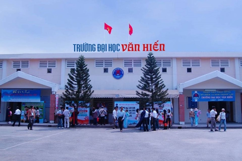 20 điểm khối D nên chọn trường nào ở TP. HCM (ảnh 5)