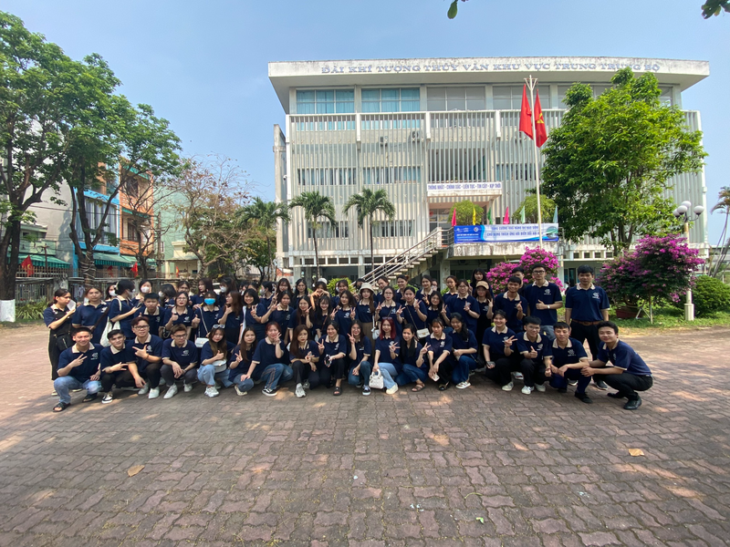 Tổ chức tham quan, trải nghiệm thực tế