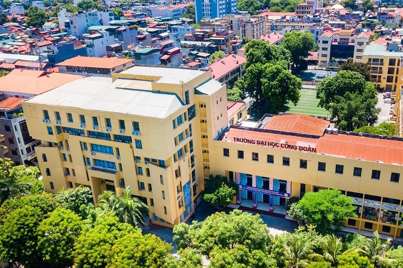 23 điểm khối C20 nên chọn trường nào 1