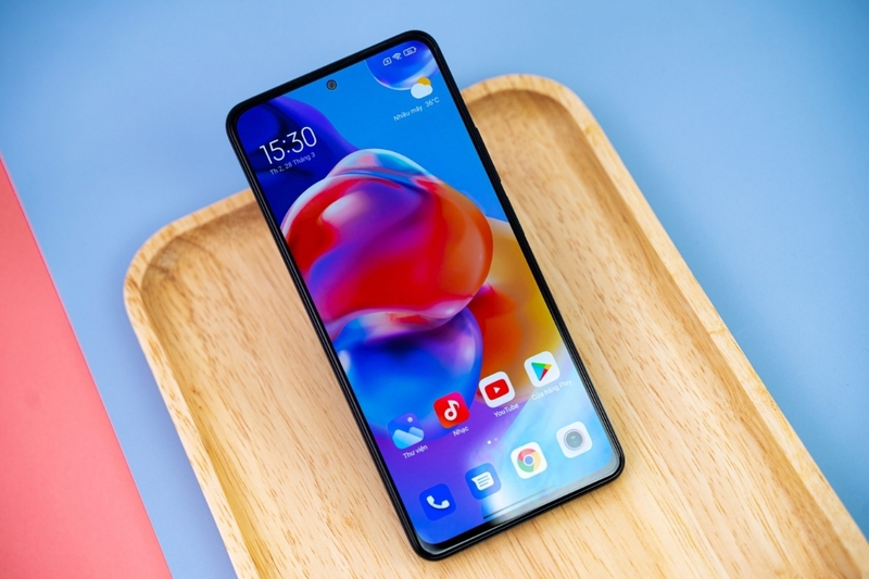 So sánh Redmi Note 11 Pro+ và iPhone 13 Pro Max - 3
