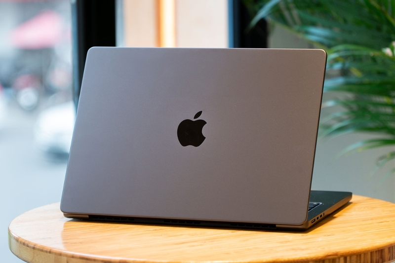 MacBook Pro M4 màu Đen Không Gian (Space Black)