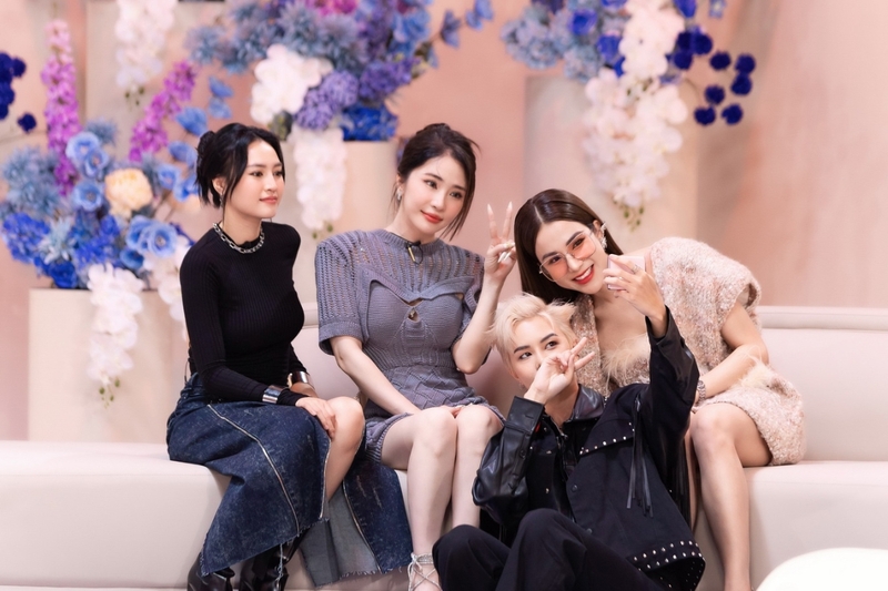 Chị đẹp đạp gió là gì - 1