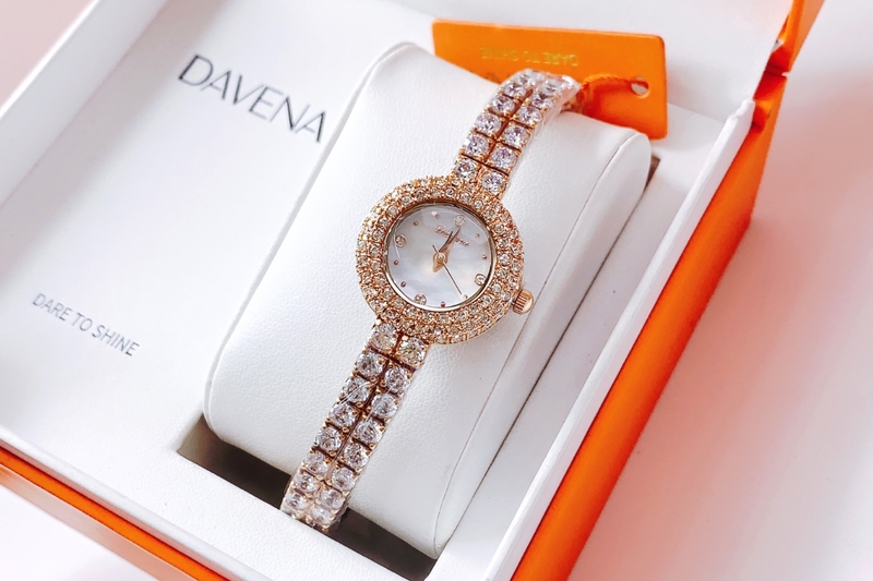 Đồng hồ Davena có đáng để lựa chọn?