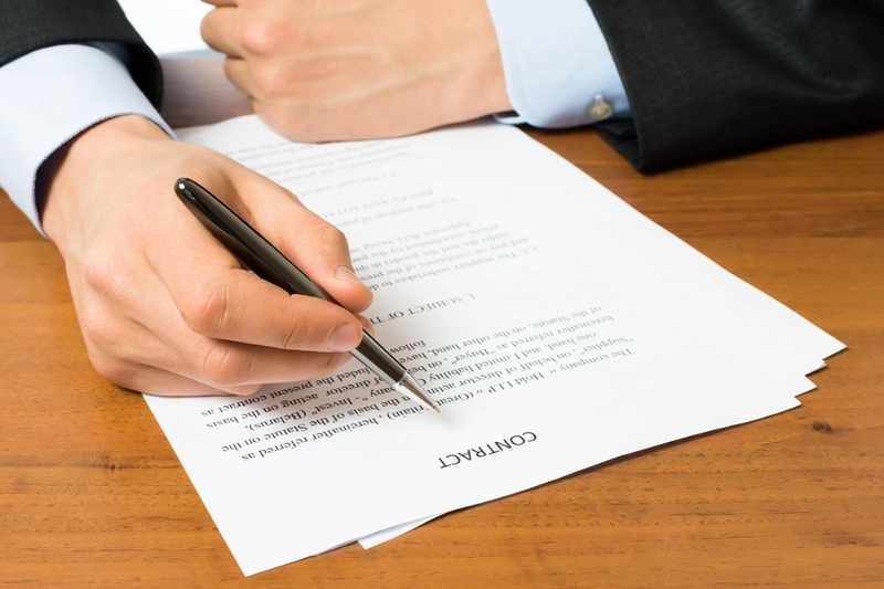 Person In Contract - Người liên hệ trong hợp đồng