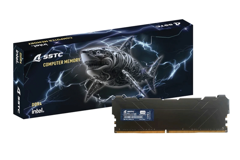 Hệ thống sử dụng hai thanh RAM SSTC dung lượng 8GB DDR4 3200MHz UDIMM