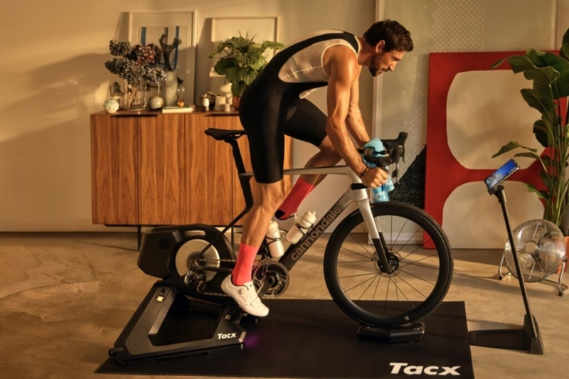Tương thích toàn diện với hệ sinh thái trainer Tacx và Garmin