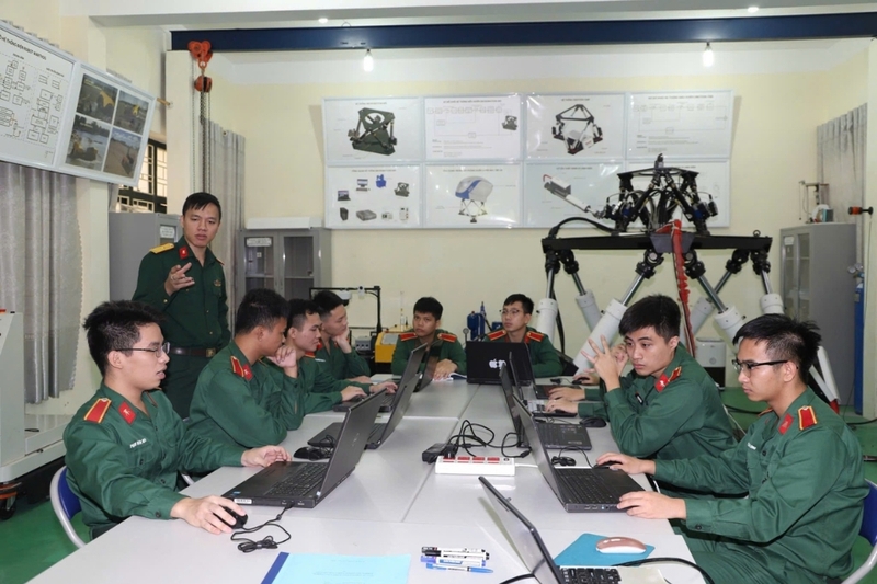Các chương trình đào tạo đặc biệt