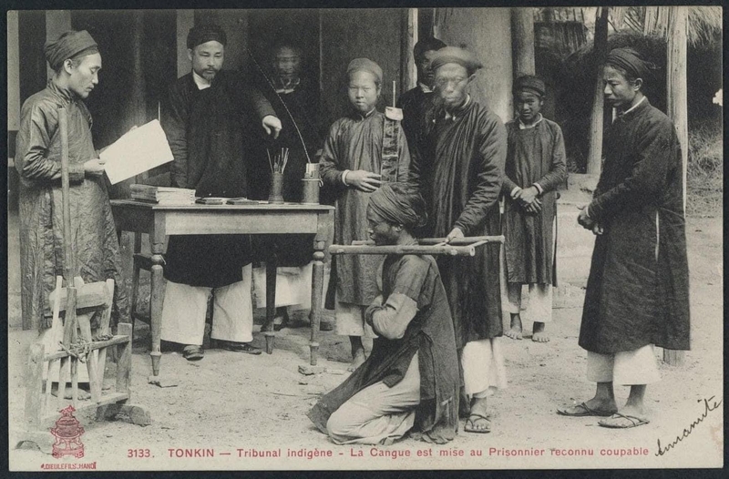 Hình nền PowerPoint lịch sử Việt Nam 32