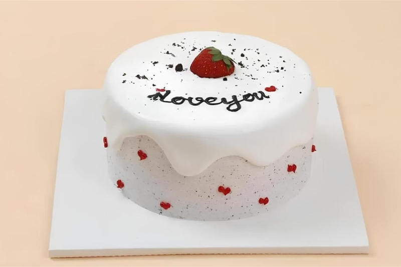Mẫu bánh kem 20/10 tặng cho bạn gái